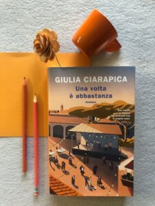 Foto libro Una volta è abbastanza di Giulia Ciarapica. Foto di Stefania Piumarta